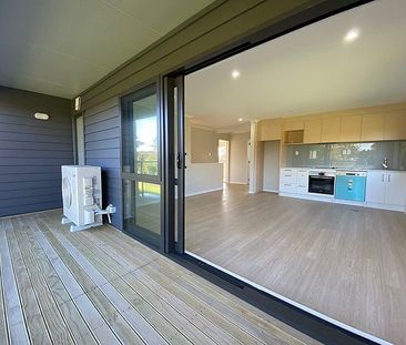 Near New Townhouse - Photo 4