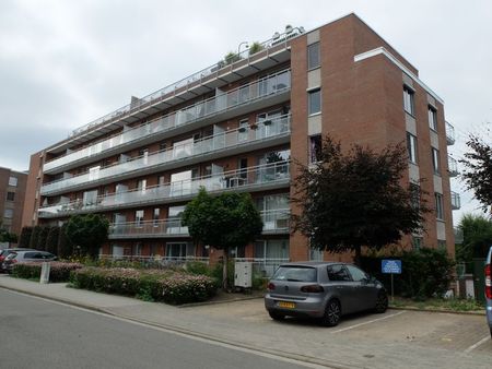 Appartement te huur - Foto 3