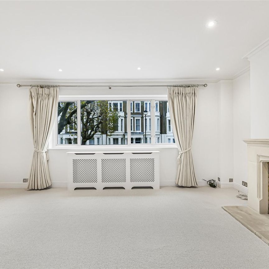 Warwick Avenue, Little Venice, W9 - Photo 1