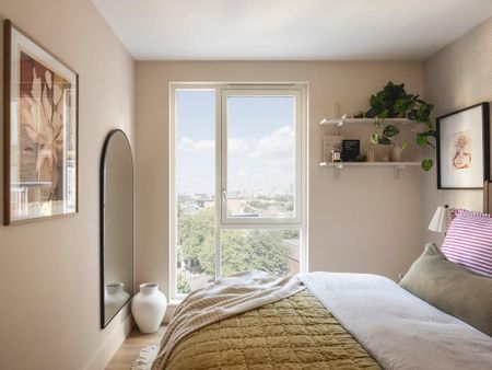 3 bedroom flat to rent - Photo 2