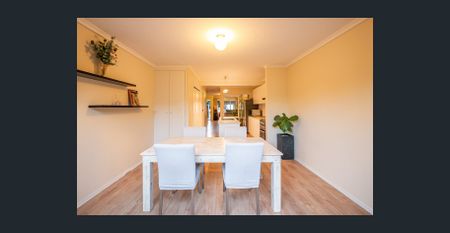 Stylish city living at your fingertips - Photo 3