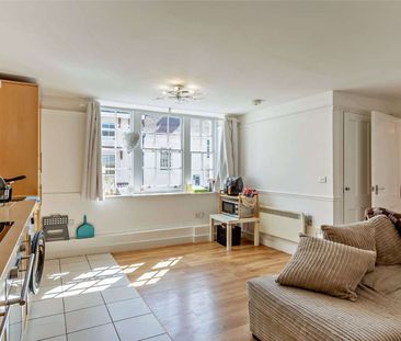 One bedroom apartment situated within the former historic White Hor... - Photo 1