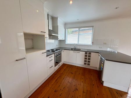 Comfortable Living in Kanahooka - Photo 5