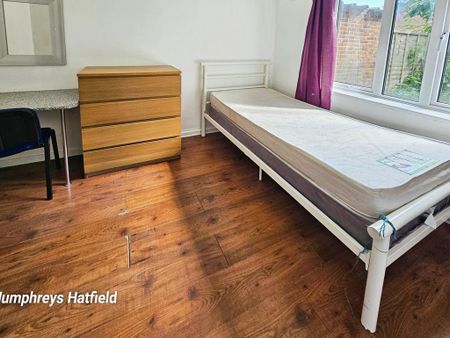 5 bedroom terraced house to rent - Photo 5