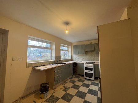 5 bedroom flat share to rent - Photo 5