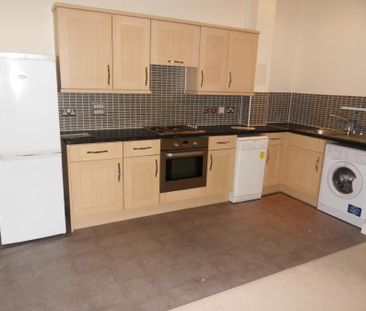 2 bedroom flat to rent - Photo 6
