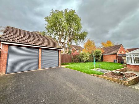 Cotford St Luke, Taunton, Somerset - Photo 3