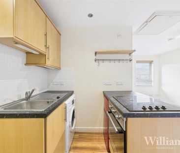 1 bedroom flat to rent - Photo 6