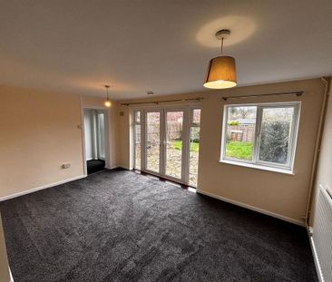 3 bedroom end of terrace house to rent - Photo 1