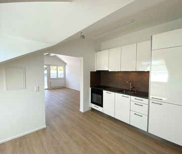 "Moderne Singlewohnung mit grossem Balkon in grüner Umgebung!" - Photo 2
