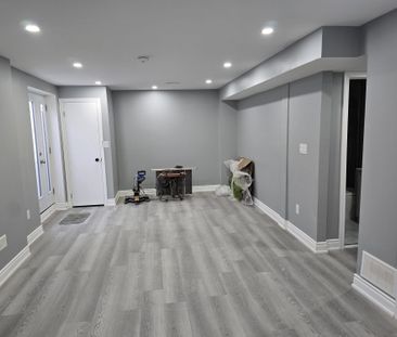 For Lease - 306 Bessborough Drive, Milton, Ontario - Photo 2