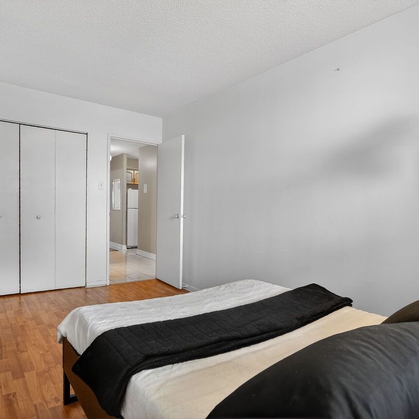 For Lease - 1380 PRINCE OF WALES Drive Unit# 109, Mooneys Bay - Carleton Heights and Area, Ontario - Photo 1