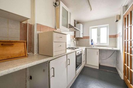 Vale Road, Upton, E7 - Photo 4