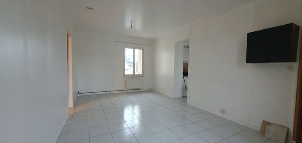 Location Appartement 2 pièces 43m² VAUJOURS 93410 - Photo 1