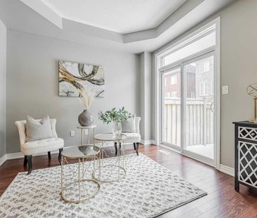 For Lease - 218 Roy Harper Avenue, Aurora, Ontario - Photo 2