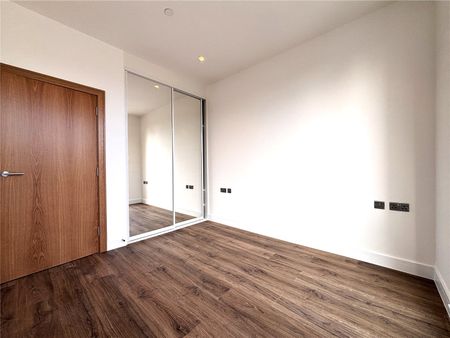 Sheila House, Fleet, Hampshire, GU51 - Photo 3