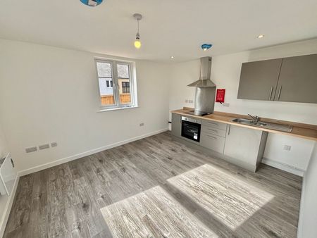 Sherborne Road, Yeovil, Somerset - Photo 5