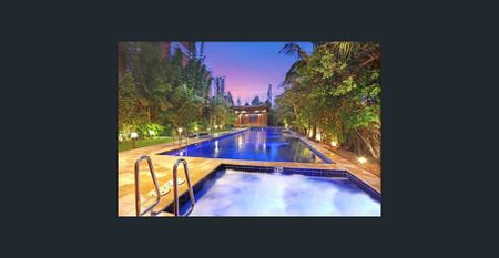 Elegant Apartment, Convenient location and Comfortable Living. - Photo 3