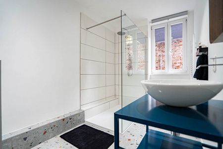 Room at Rue De Hennin 19 - Photo 5
