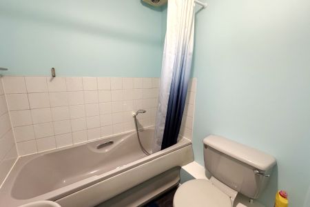 White Rose Lane, Woking - 1 bedroomProperty for lettings - Seymours - Photo 5