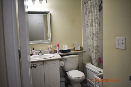For Lease - 1 Lee Centre Drive Unit# 502, Toronto, Ontario - Photo 5