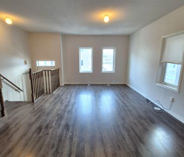 12 Dunsley Way - Photo 1