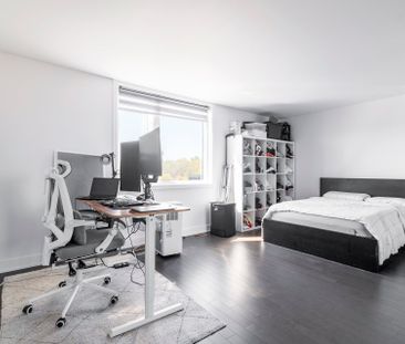 Maison à étages - 184 Av. Jenkins - Photo 5