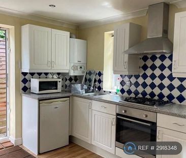 1 bedroom semi-detached house to rent - Photo 6