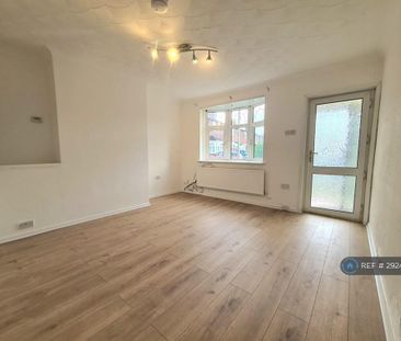 2 bedroom semi-detached house to rent - Photo 1