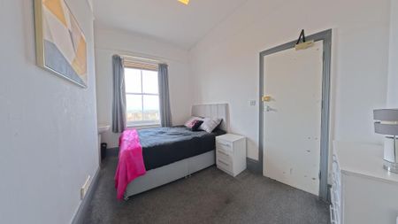 7 bedroom house to rent - Photo 3