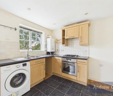 2 bedroom apartment to rent - Photo 4