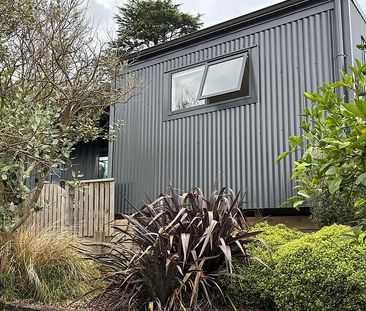Stand alone, private, cosy house. - Photo 2