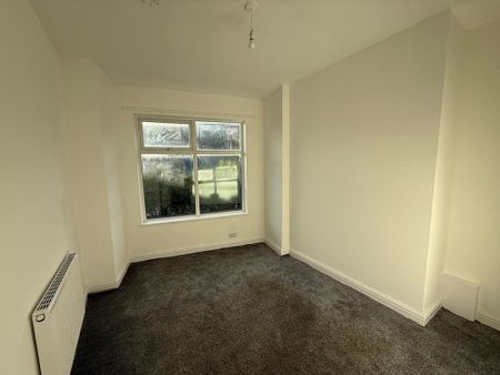 2 bedroom semi-detached house to rent - Photo 3