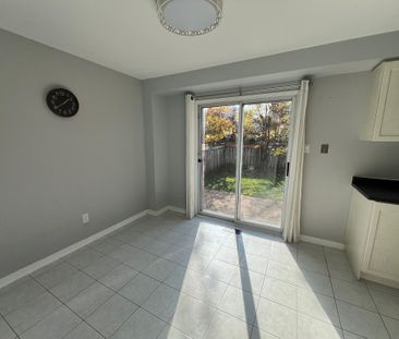 For Lease - 632 Fothergill Boulevard, Burlington, Ontario - Photo 2