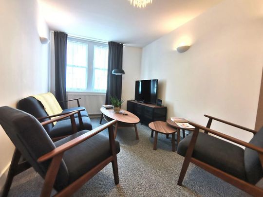 2 bedroom flat to rent - Photo 1