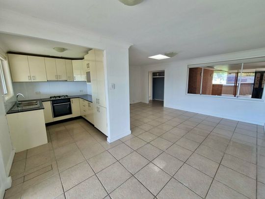 34 Thrift Street, Colyton NSW - Photo 1