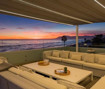 6 bedroom luxury Villa for rent in Marbella, Andalusia - Photo 5