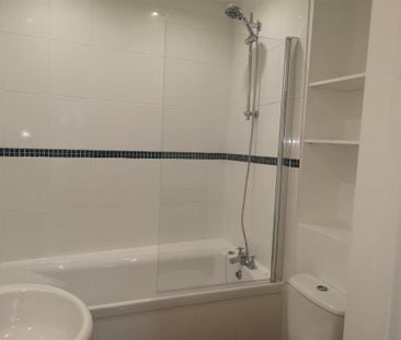 Okehampton Town Centre - Photo 5