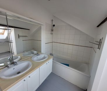 Location Appartement 3 pièces 60m² TOURCOING 59200 - Photo 3