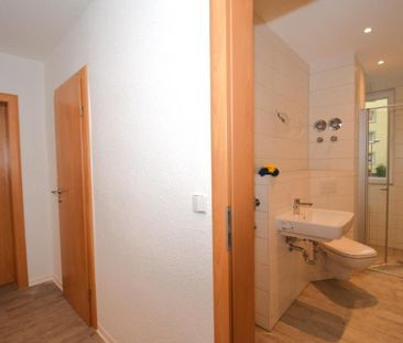 Modernisierte 3 Raumwohnung, kautionsfrei - Photo 3