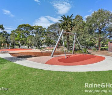 Spacious flat with courtyard - Photo 6