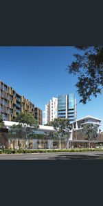 Modern One-Bedroom Apartment with Golf Course View - Photo 4