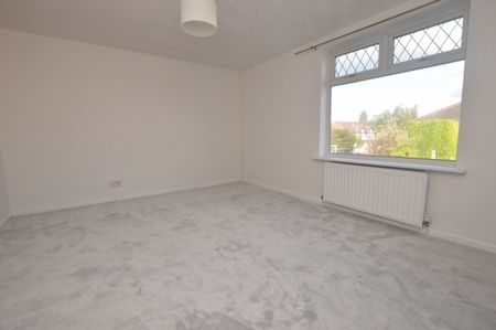 2 Bedroom Terraced House - Photo 4