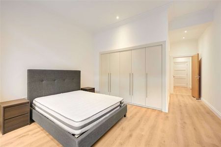 Impressive 3 bedroom, 3 bathroom lateral apartment which has just been fully redecorated. With 2 balconies, 24/7 concierge, garaged parking plus residents' gym. - Photo 5