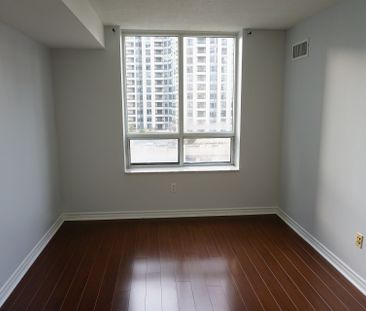 For Lease - 18 Sommerset Way Unit# 908, Toronto, Ontario - Photo 1