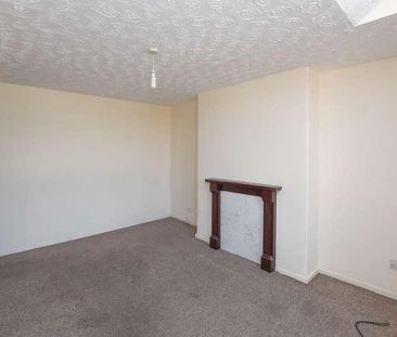 Dentons Green Lane, Dentons Green, St. Helens, WA10 - Photo 2