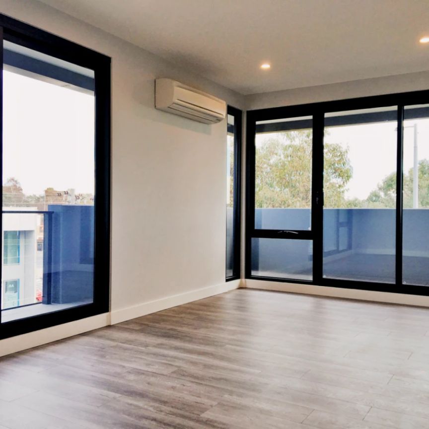 2 Bed, 2 Bath - Photo 1