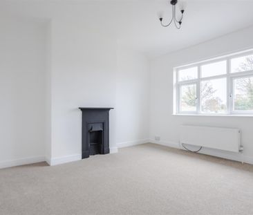 To Let 3 Bed House - Semi-Detached - Photo 1