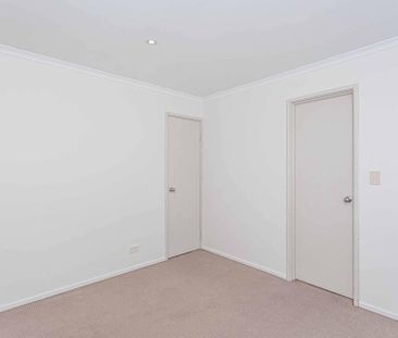 Modern Westminster Townhouse - Photo 3