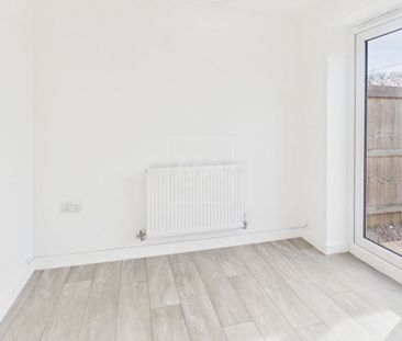 Scarborough Drive, Newton-Le-Willows, WA12 - Photo 2